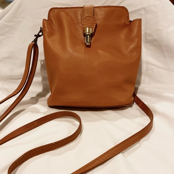 Vintage Pelletteria di Mario Brown Leather Cross Body Bag (Made in Italy) - Picture 3 of 6